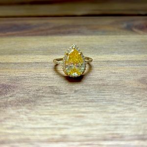 Yellow Stone Ring